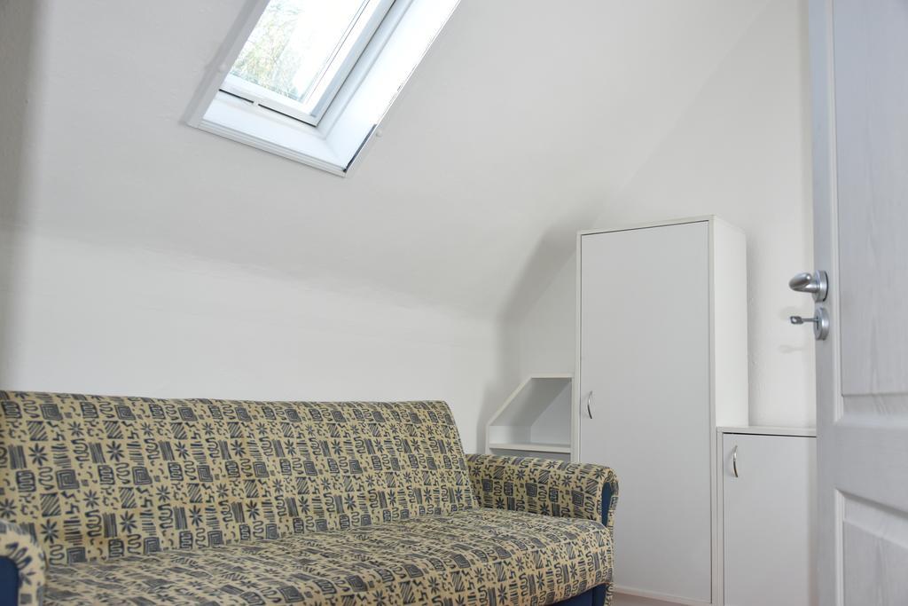 Csevi Apartmanhaz Mezőkövesd Exteriör bild
